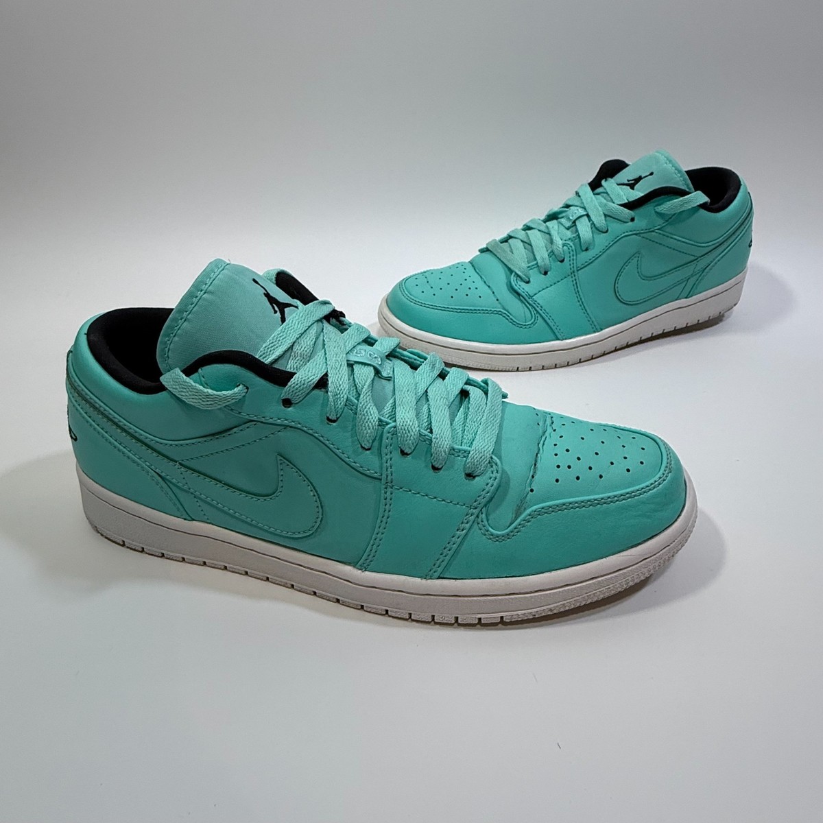 Jordan Air 1 Low Hyper Turqoise Jordan 1 Low  main image 3