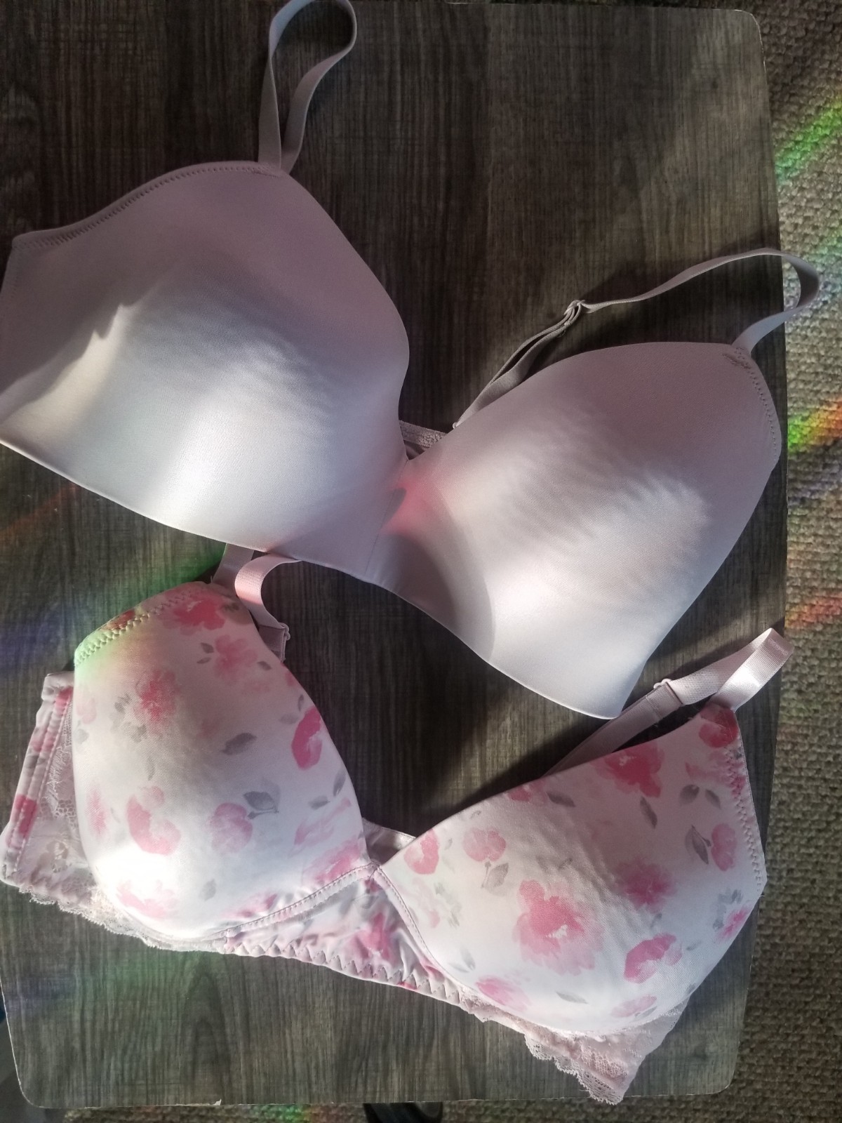 2 Bras 40D Wirefree Light Padding Maidenform Laur… - image 1