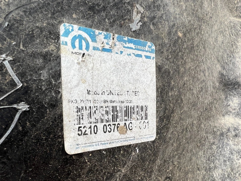 Jeep Grand Cherokee tanque de gasolina/combustible placa de deslizamiento fábrica Mopar 1999-2004 Foto 2 de 4