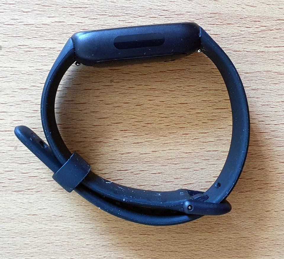 Fitbit Inspire 3 Activity Tracker - Schwarz mit Ladeteil - Bild 3 von 4