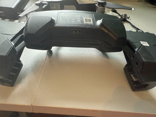 DJI Mavic Air 4K-Fly More Combo in White Original Bag, 2 extra Bats. Total 3 - Picture 2 of 12