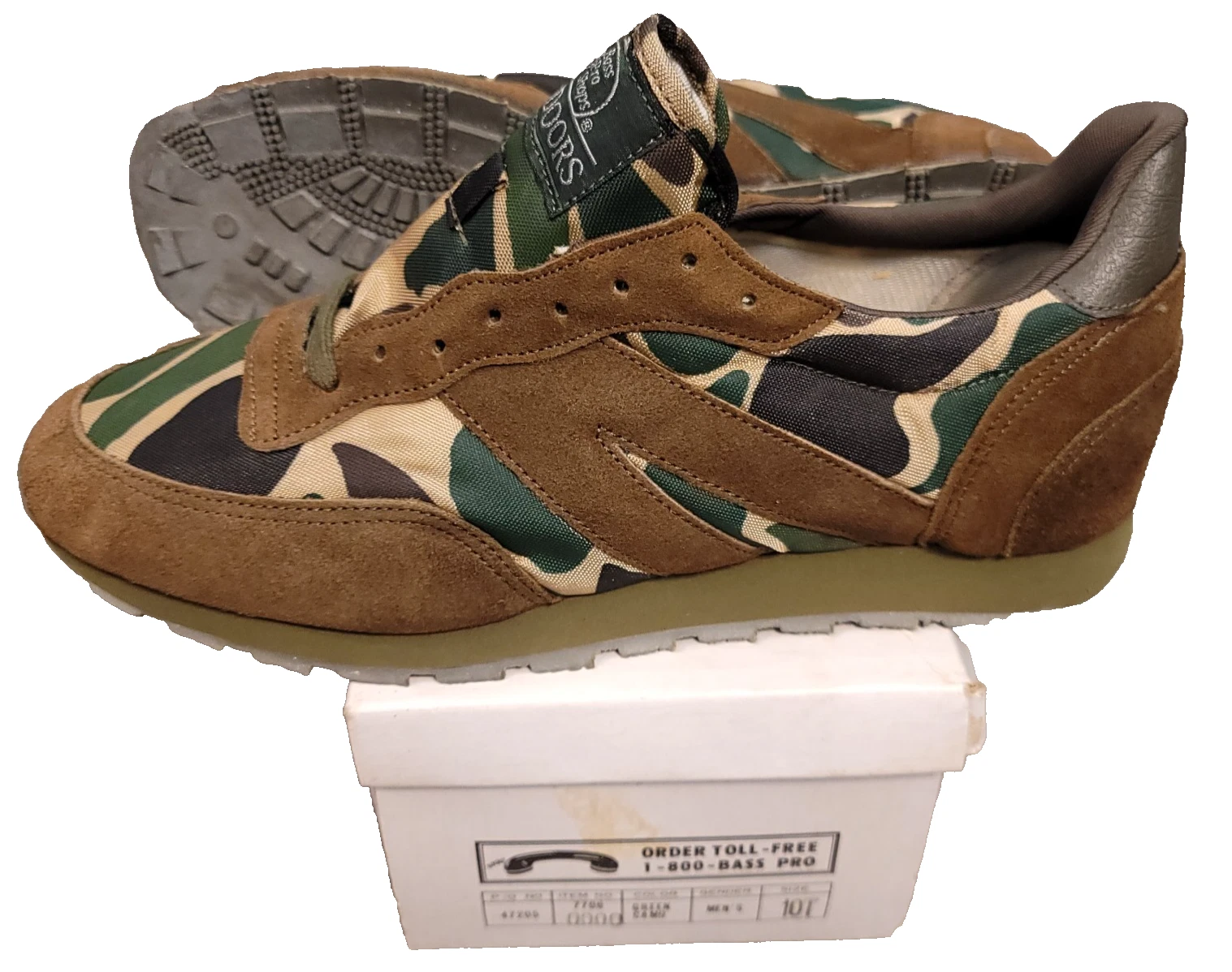 NIB Bass Pro Shops Outdoors Men's Brown Camo Hiker Hiking Shoe size mens US 10.5
Opens in a new wind