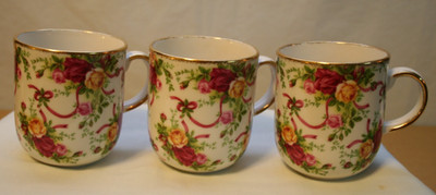 3 Royal Albert Old Country Roses Cups Mugs Ruby Celebration Classic Collection V
