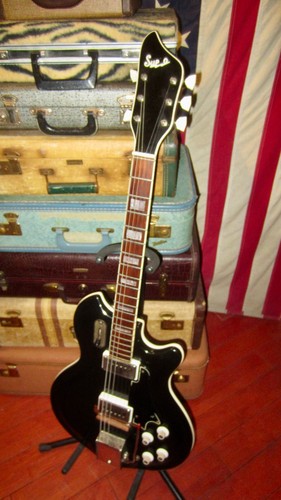 Vintage 1964 Supro Coronado Electric Guitar Black - Picture 2 of 7