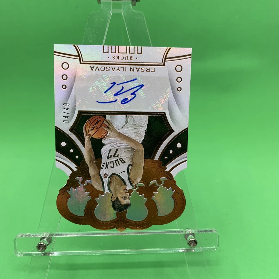 Autógrafos Crown Royale Crown 2019-20 #50 Ersan Ilyasova/49 Foto 2 de 4