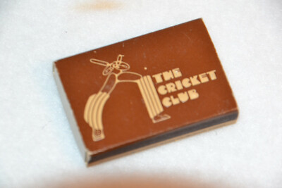 VINTAGE MATCHBOX THE CRICKET CLUB MIAMI FLORIDA WOODEN MATCHES FULL BOX 