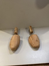 Cedar Shoe Trees Set of Two Spring Loaded Dewitt Auburn NY Made in USA Nice 