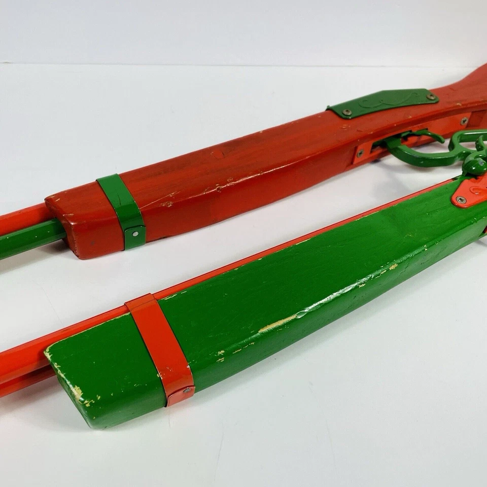 Réplicas de rifles de pistola de juguete de Parris 5891 Knott's Berry Farm de colección Foto 3 de 4