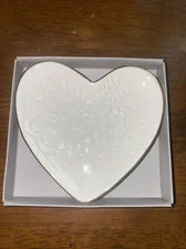 Ganz Off White Heart trinket Dish New In Box 3.5”