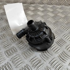 Pompe à eau Audi GT