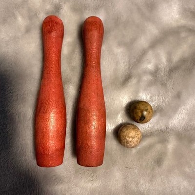 Vintage Mini Wooden Skittles Bowling Pins & Balls Set   Red Wood Toy Game