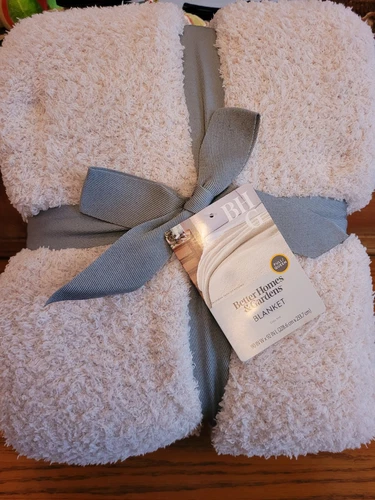 Better Homes and Gardens Off White Oatmeal Cozy Knit Blanket, 90" x 92" Full/Q