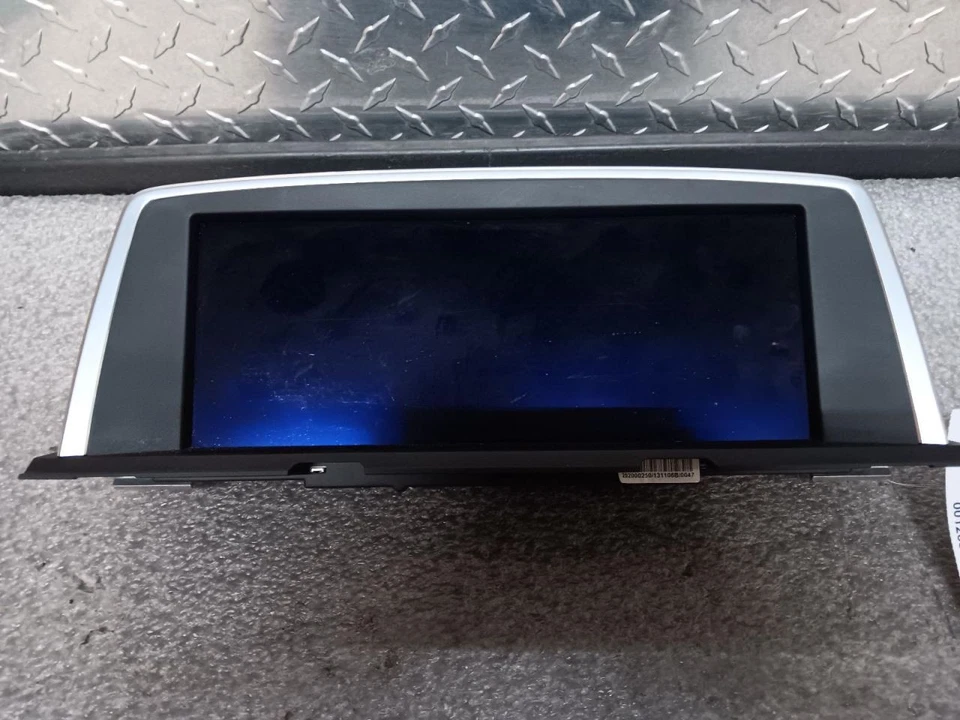 Info-GPS-TV Screen Display Dash 10" Screen Fits 13-16 BMW M6 938952 - Image 2 of 4