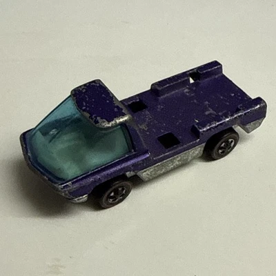 MATTEL HOT WHEELS REDLINE HEAVYWEIGHTS TRUCK 1969 IN PURPLE - Image 1 of 4