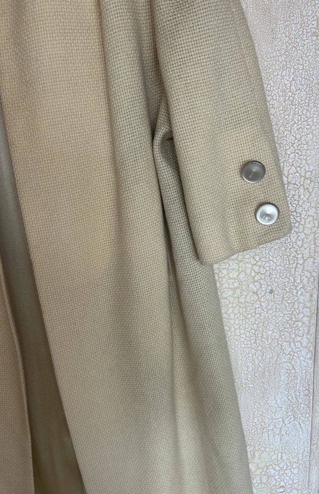 Vintage Forstmann Womens 100% Virgin Wool Coat With Rhinestone Buttons Rare Find - Image 4 of 4