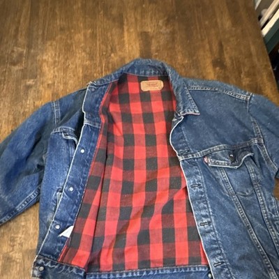 Levi Strauss & Co. Men's Denim Jacket Blue Red Plaid Lining Size M