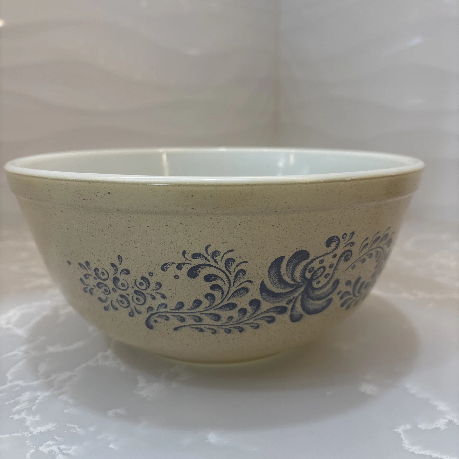 Vintage Pyrex Autumn Homestead #403 Mixing Bowl 2.5L Liter/ Quart USA # 27