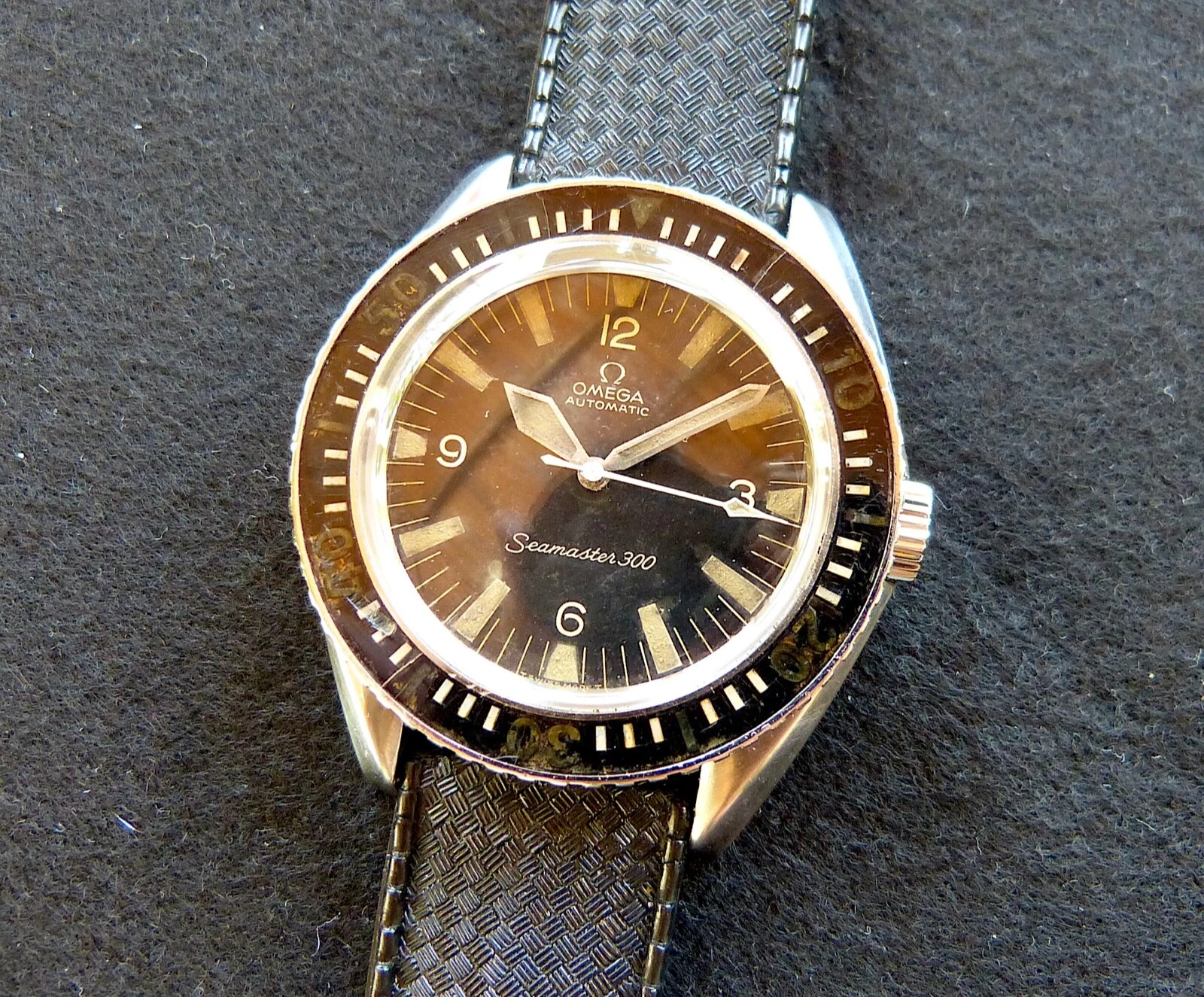 Omega — OMEGA Seamaster 300 Ref. 165.024 vintage w. certicate from 1967