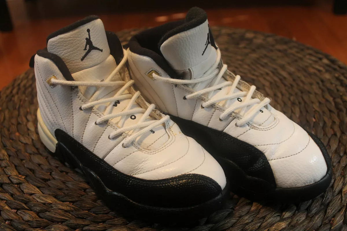 Jordan 12 Retro Taxi BP Kids, White/Blk, 1.5Y, 151186-125, NOW $89!