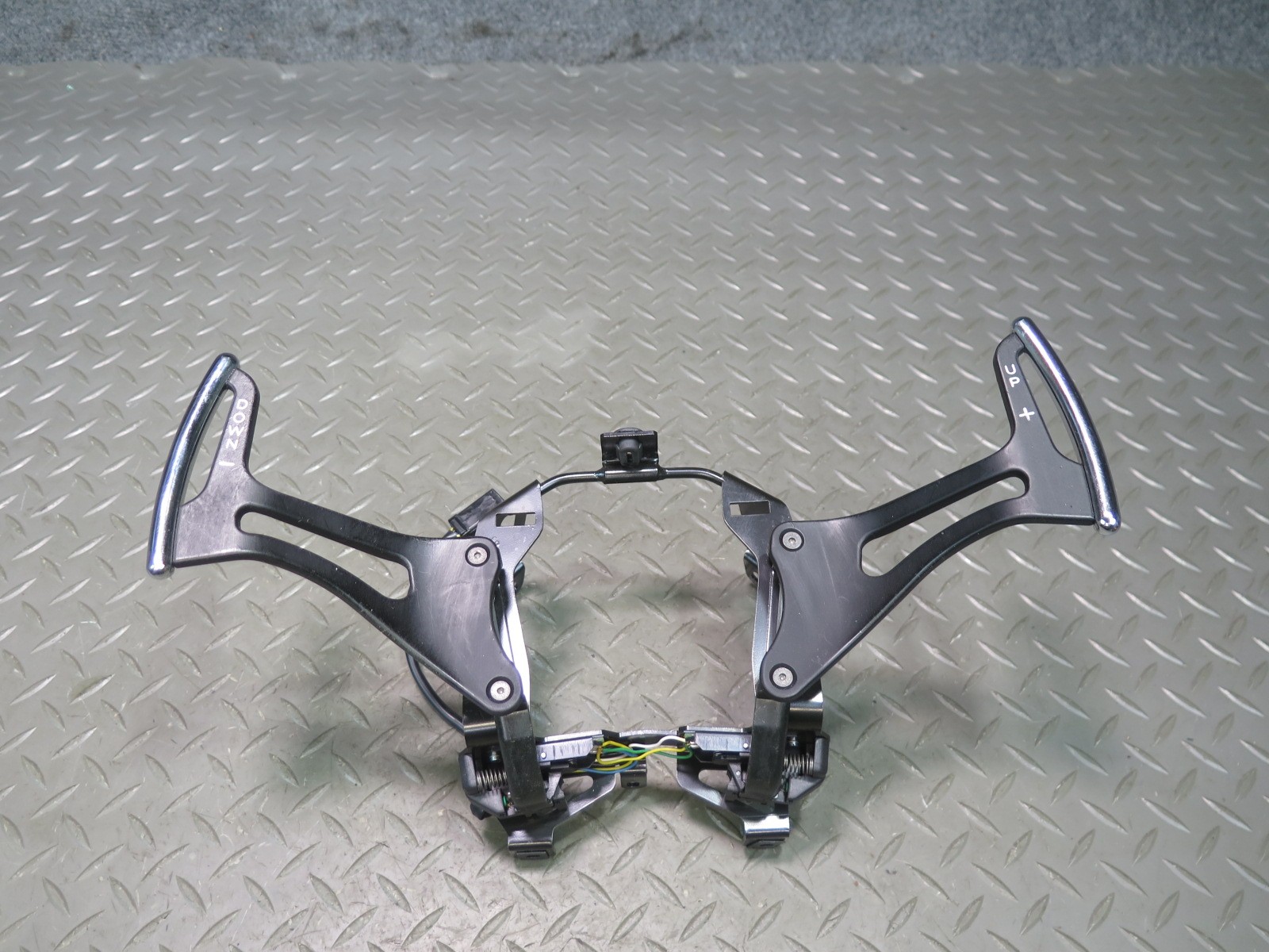 2008-2019 MASERATI GRANTURISMO M145 STEERING PADDLE SHIFTER SHIFTERS