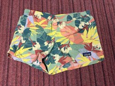 GIRLS LIGHTLY WORN PATAGONIA FLORAL PRINT BEACH SHORTS YOUTH SIZE XL