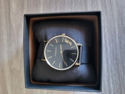 Coach watch in black and gold SKU 540048104 Used—In excellent