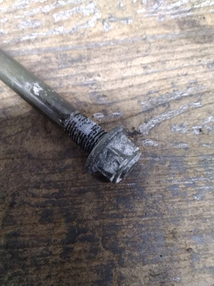 Juego de 15 tuercas de perno eje buje rueda delantera scooter Buddy 125cc genuino OEM BR-689 Foto 3 de 4