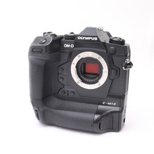 Olympus OM-D E-M1X Mirrorless Camera Body -MINT- 51