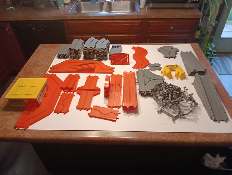 Vintage 1966, Ideal, Motorific G.T.O. Torture Track Set+, 101 Pieces...Read