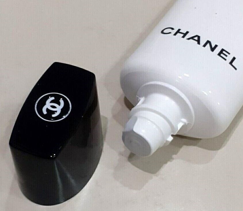 CCクリーム CHANEL CC CREAM SPF 50 30ml Chanel CC Cream Super Active Complete Correction SPF 50 30ml