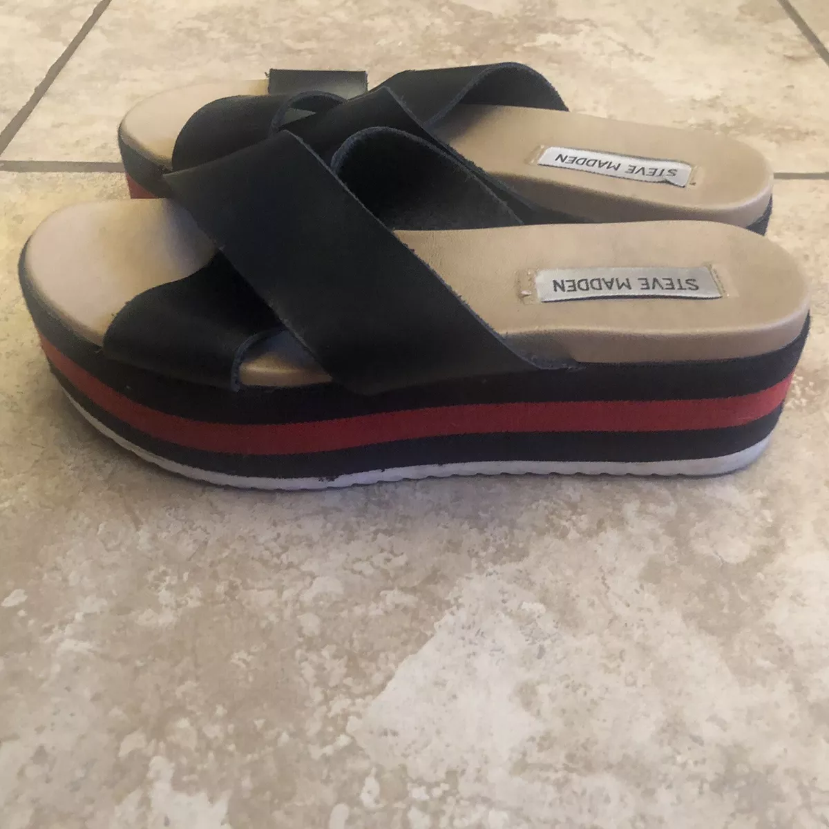 mariposa amanecer Desfiladero Steve Madden Asher Platform Slide Sandals, Women's size 8.5, Black / Red |  eBay