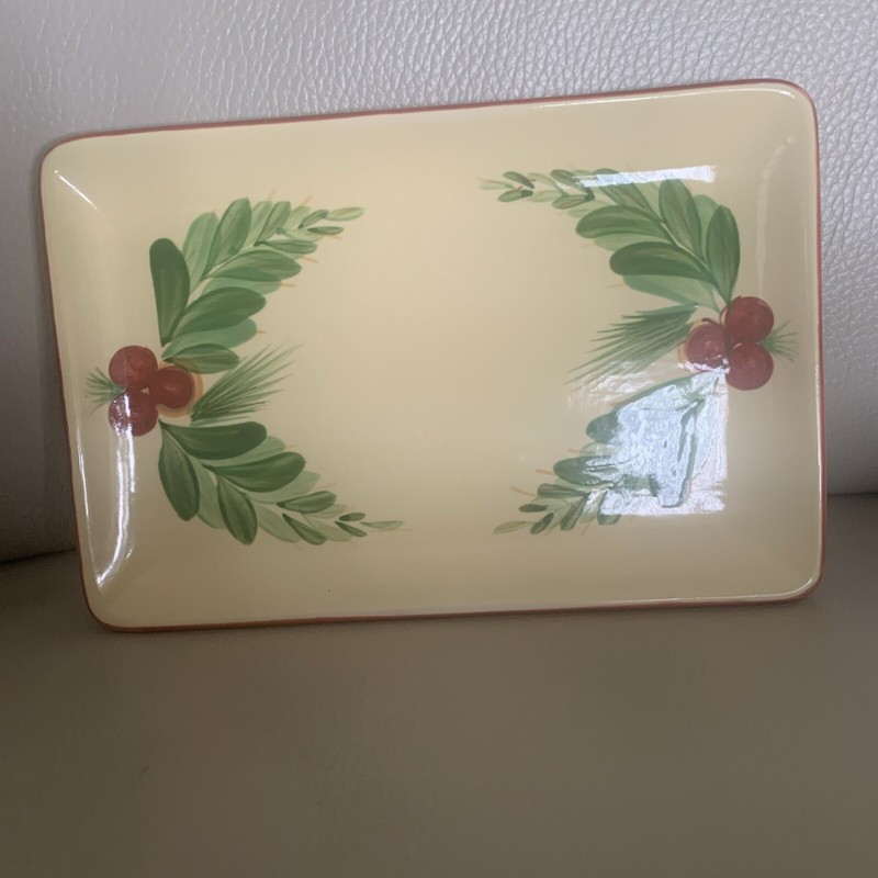 3 SOUTHERN LIVING AT HOME Gail Pittman Appetizer Plates. Christmas Memories