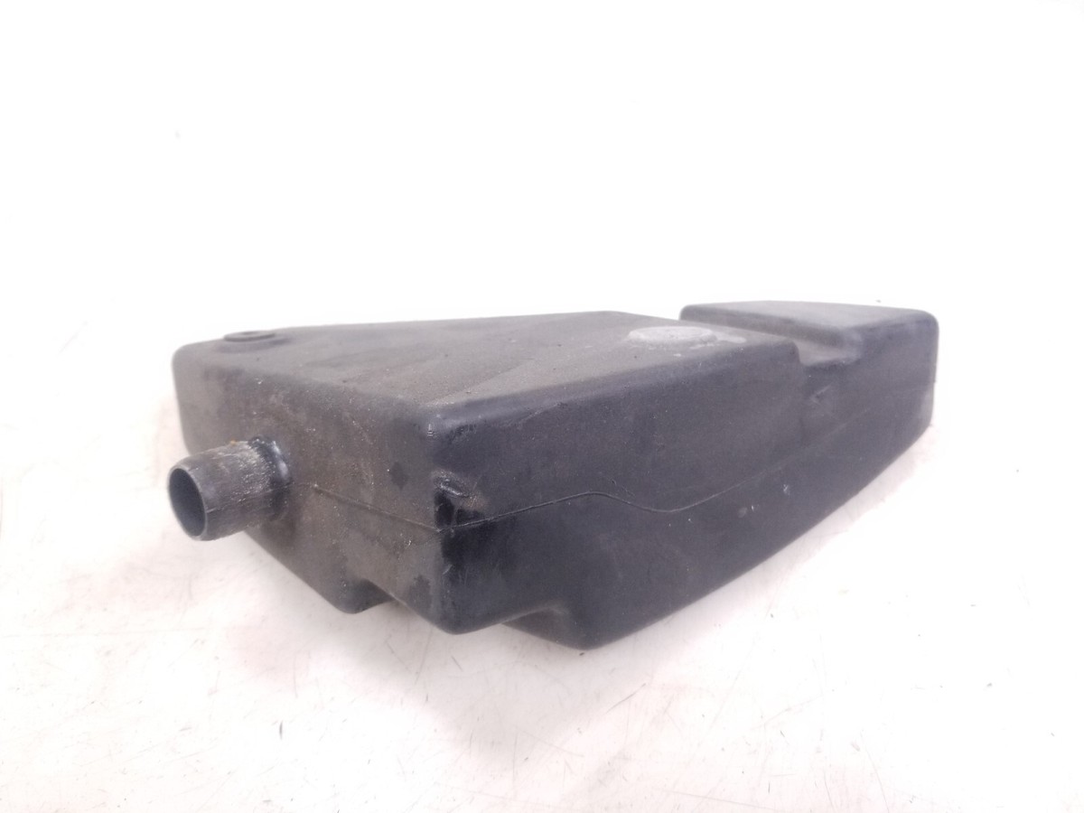1999 99 Kawasaki ZX-9 ZX900 R Left Side Tank Reservoir Resonator