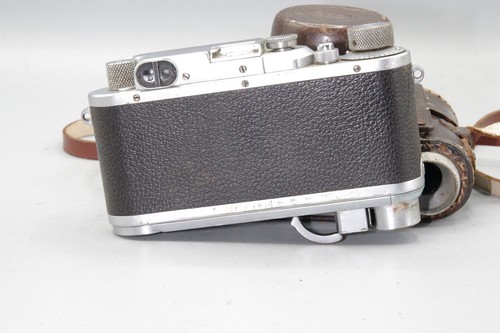 Telémetro Leica IIIB de 35 mm con bobinadora rápida SCNOO y estuche a juego - Imagen 4 de 4