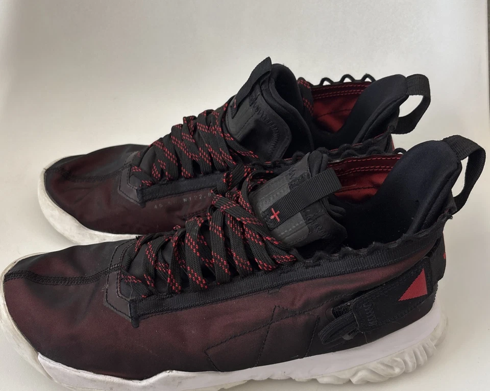Nike Jordan Proto React University Rojo Negro Para hombres Talla 9.5 Baloncesto BV1654-600 Foto 3 de 4