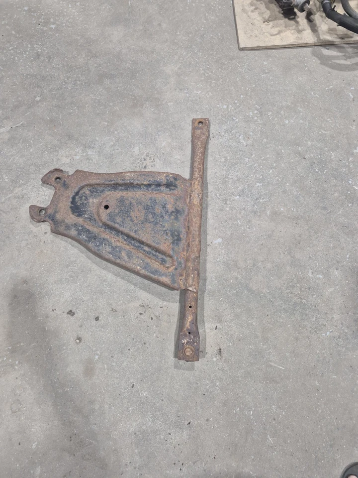 OEM JEEP WRANGLER Transfer Case Skid Plate 68084722AA - Image 2 of 4