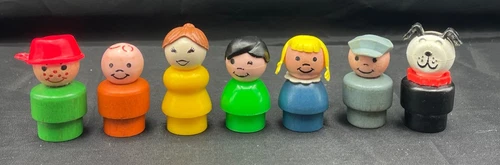 Vtg Fisher Price Little People Lot of 7 wood & plastic figures 70's-80's dog