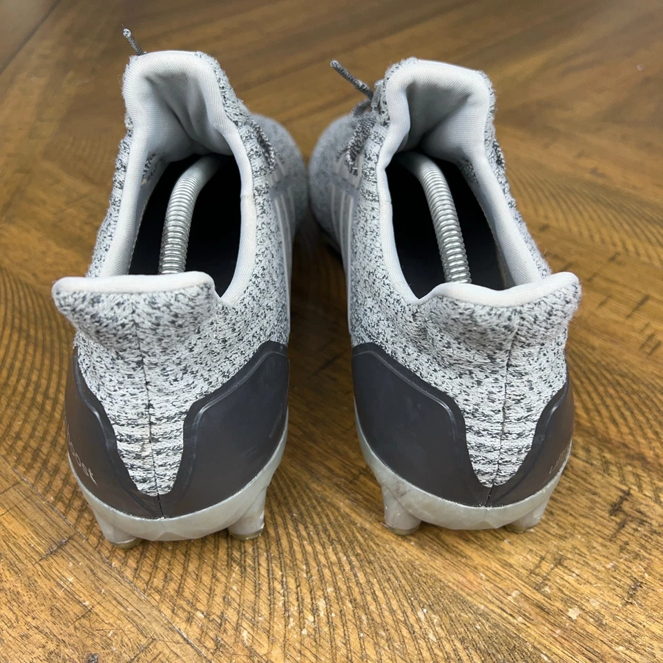 Botines de fútbol Adidas Ultraboost para hombre 12 grises plateados Boost bajos PE RAROS CG4815 Foto 4 de 4