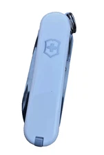 NEW in Box Victorinox Swiss Army 58mm Knife  WHITE CLASSIC SD   0.6223.7