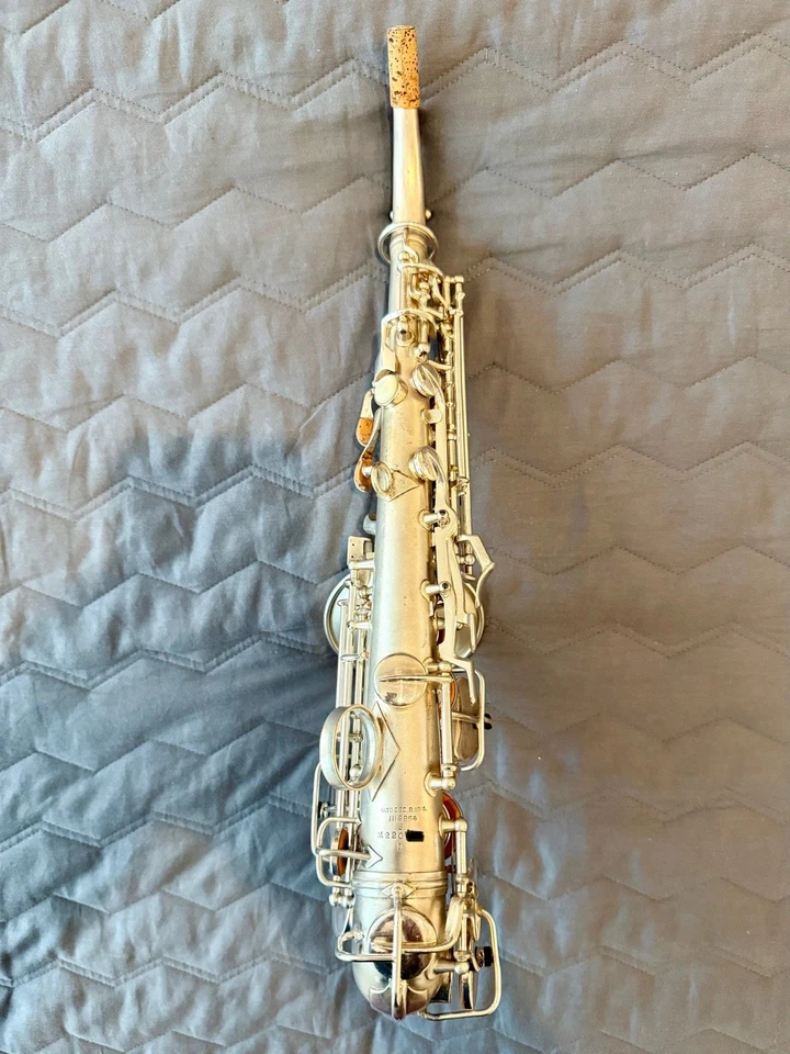 Conn NWII 4M Curvado Soprano Plateado Deco Grabado Muy Raro Revisado Hermoso Foto 4 de 4