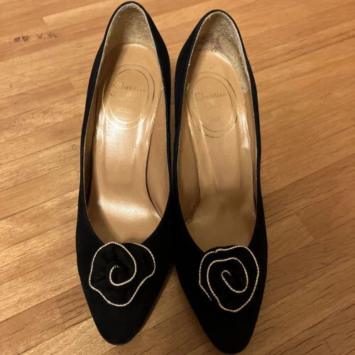 Escarpins Christian Dior Souliers daim noir élégance classique luxe femme mode