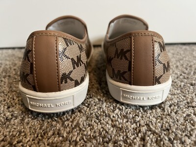Michael Kors Tan and Beige Monogram Slip-On Sneaker Michael Kors Logo Slip-On Tan Girls Sz 5 Toddler Loafer Zip  main image 3