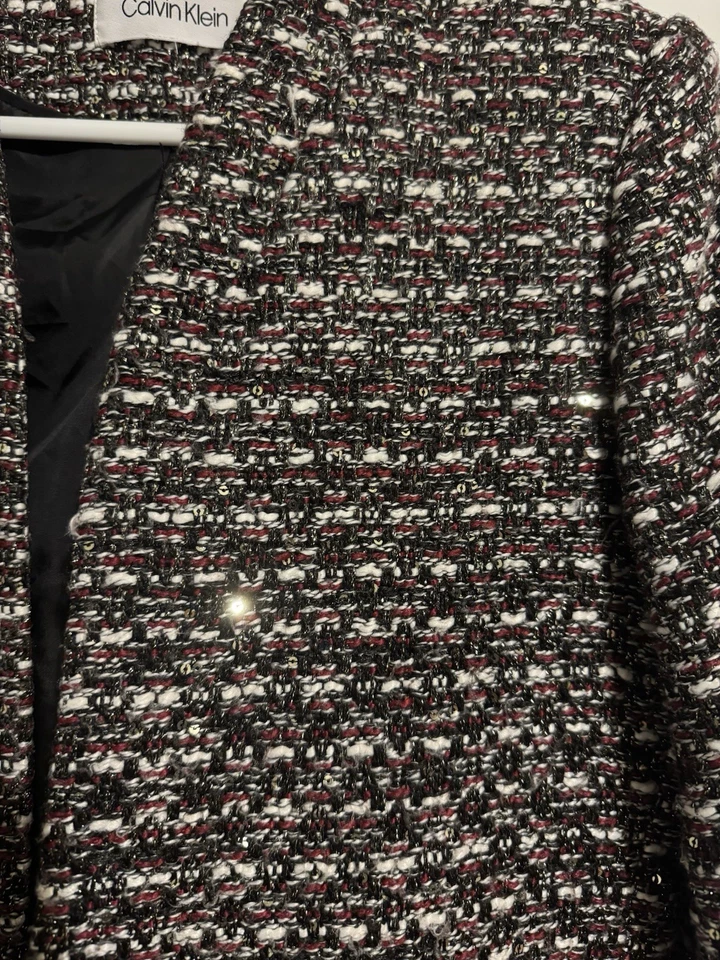 Chaqueta de tweed tejida Calvin Klein negra, roja, blanca y lentejuelas ~ talla 6p Foto 3 de 4