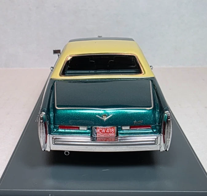 Neo Scale Models 1:43 1976 Cadillac Coupe deVille Greenbrier Firemist Poly RARE! - Image 4 of 4
