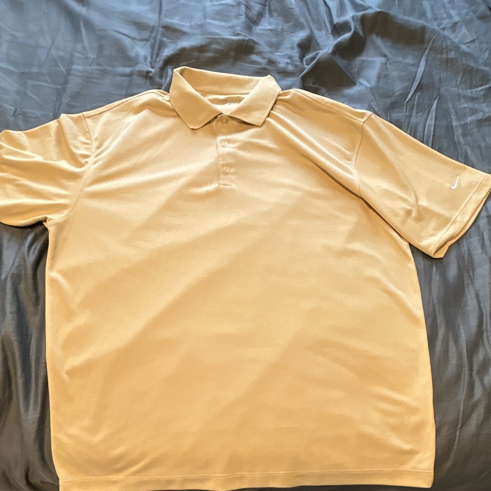 Nike Golf Polo Men’s XL Yellow Dri Fit Short Sleeve Shirt White Logo Swoosh