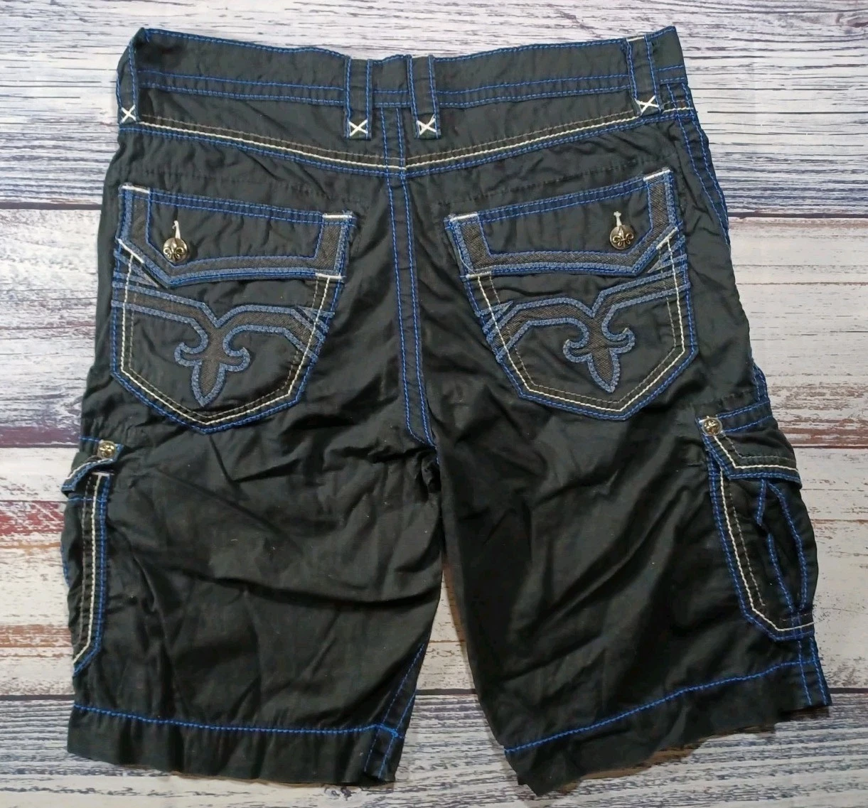 ROCK REVIVAL SZ 33 (35W) BLUE EMBROIDERED/STITCH BUTTON PKTS BLACK CARGO SHORTS