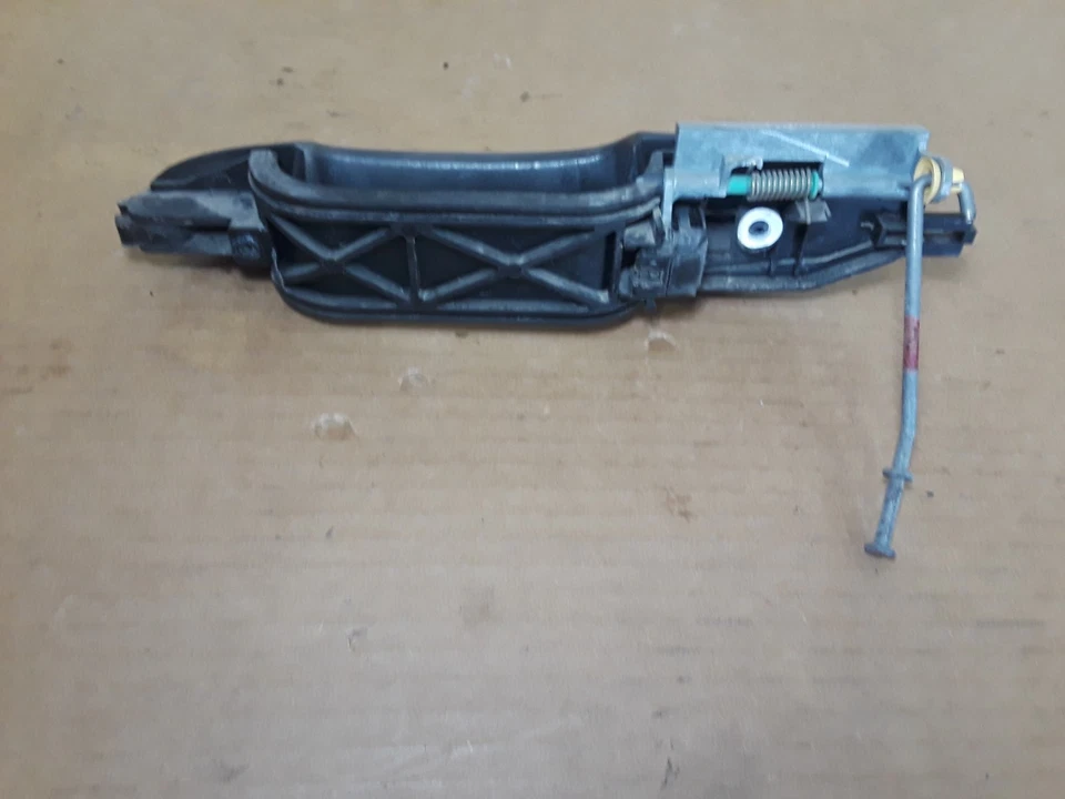 Manija de puerta exterior trasera derecha ford focus 2002 2007 fabricante original negro j018 Foto 4 de 4