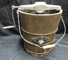 Vintage White Mountain 4-Qt Hand Crank Ice Cream Freezer Maker