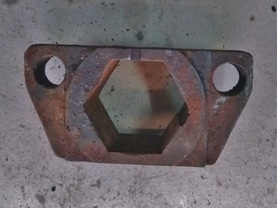 Führung für Mitnehmer von Mähmesser von Holder M7 Balkenmäher - Bild 2 von 4