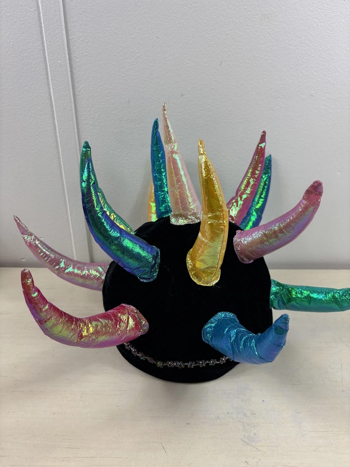 Fantasia masculina festa arco-íris chapéu elope alça traseira preto chifres iridescentes - Imagem 3 de 4